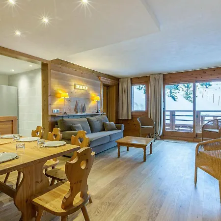 Skis Aux Pieds Avec Balcon, Cheminee Et Parking - - Fr-1-613-3 Apartman